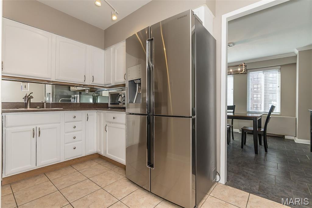 900 South Hanley Road, Unit 5C St. Louis, MO 63105 - Photo 12 of 33