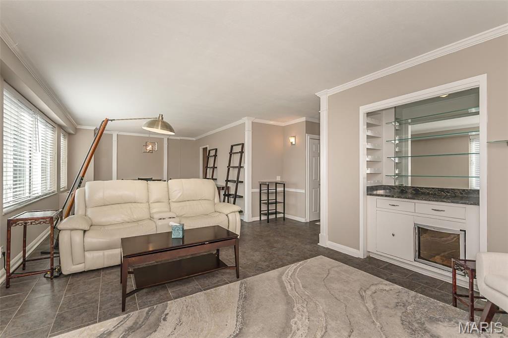 900 South Hanley Road, Unit 5C St. Louis, MO 63105 - Photo 7 of 33