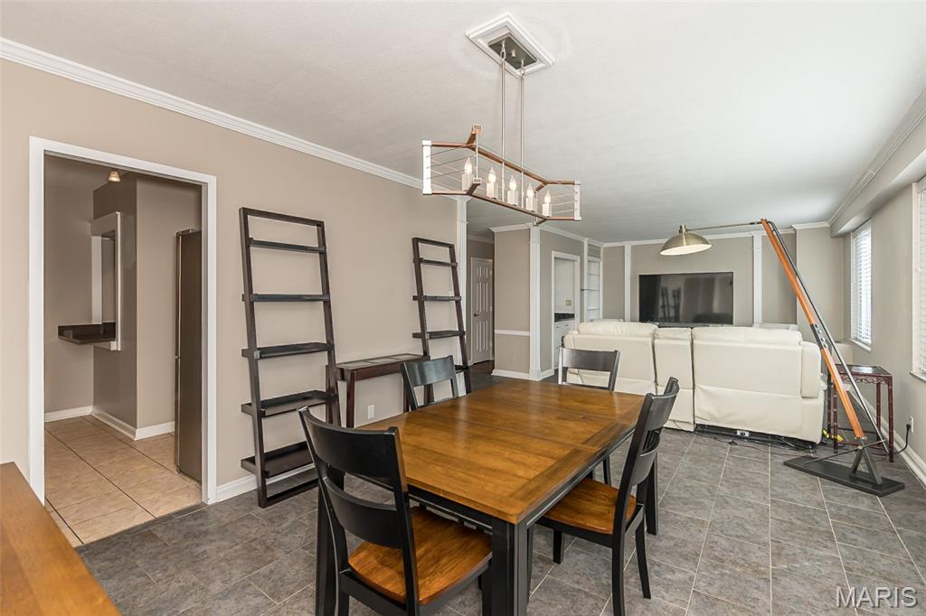 900 South Hanley Road, Unit 5C St. Louis, MO 63105 - Photo 10 of 33