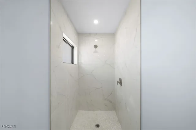 $389,900 | 2606 Northwest 10th Terrace, Cape Coral, FL 33993