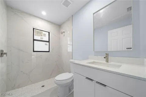 $389,900 | 2606 Northwest 10th Terrace, Cape Coral, FL 33993