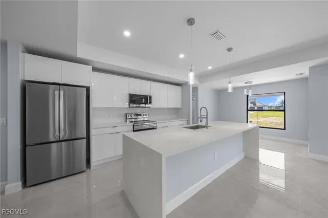 $389,900 | 2606 Northwest 10th Terrace, Cape Coral, FL 33993