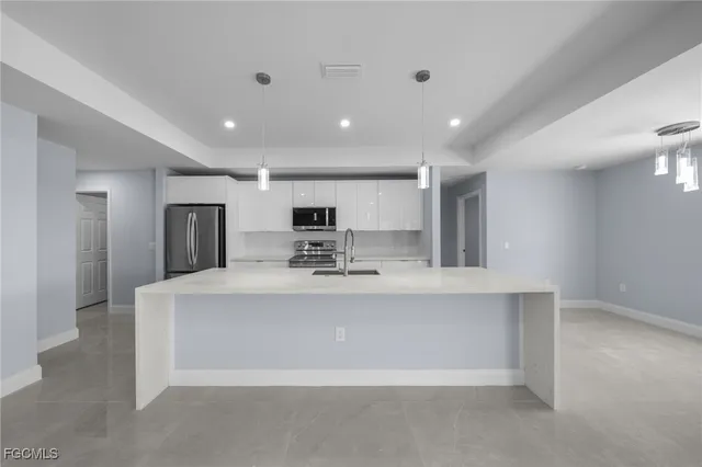 $389,900 | 2606 Northwest 10th Terrace, Cape Coral, FL 33993