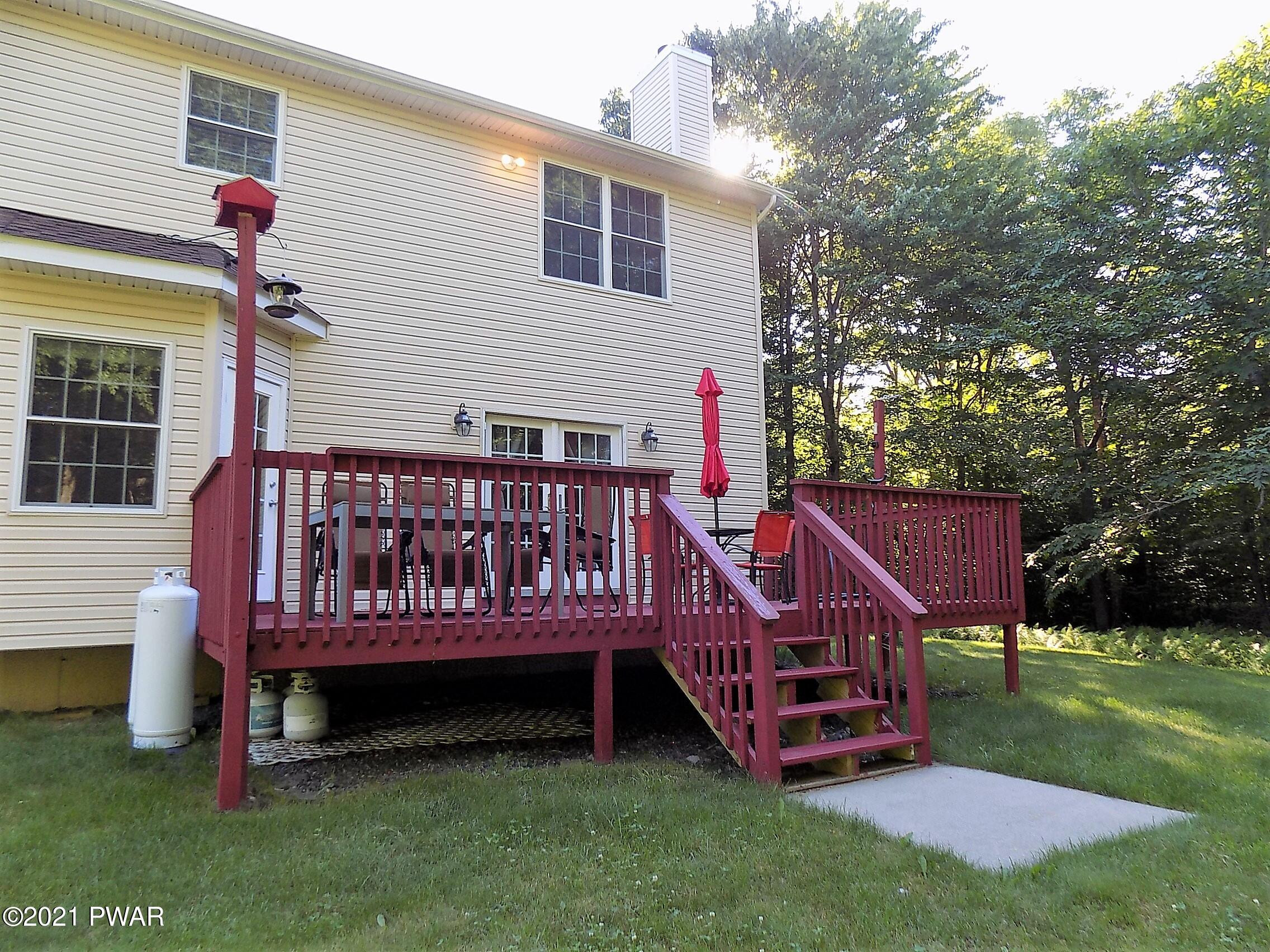 161 Split Rock Road Newfoundland, PA 18445 - Photo 17 of 91