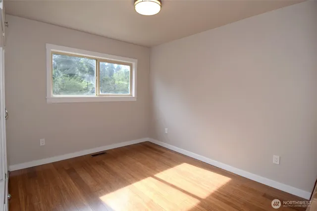 $2,780 | 2805 Northeast 133rd Street, Seattle, WA 98125