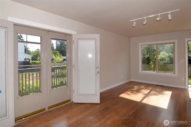 $2,780 | 2805 Northeast 133rd Street, Seattle, WA 98125