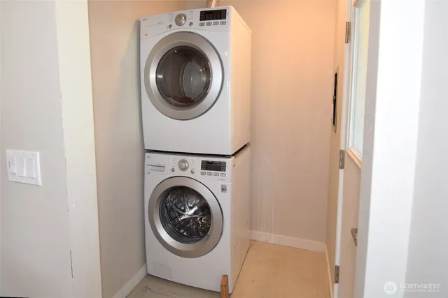 $2,780 | 2805 Northeast 133rd Street, Seattle, WA 98125