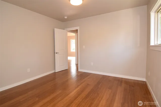 $2,780 | 2805 Northeast 133rd Street, Seattle, WA 98125