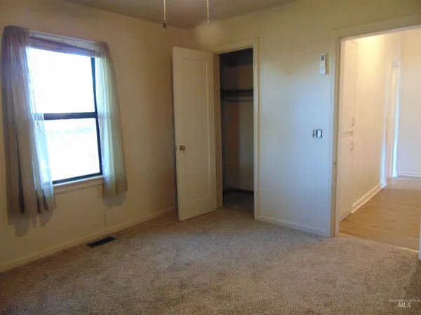 $309,900 | 2933 2nd Street, Harper, OR 97906