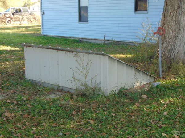 $309,900 | 2933 2nd Street, Harper, OR 97906