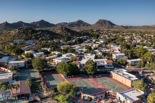 $739,000 | 1930 East Linger Lane, Phoenix, AZ 85020