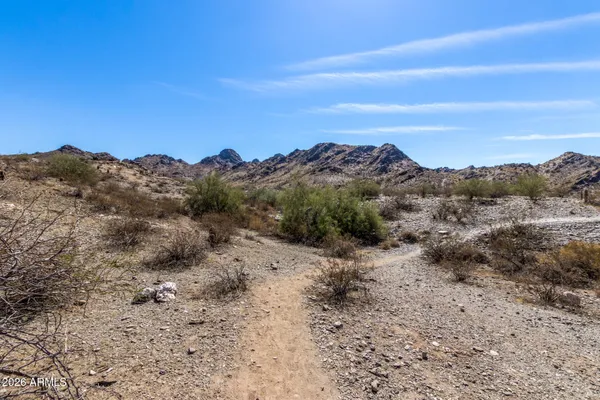 $739,000 | 1930 East Linger Lane, Phoenix, AZ 85020