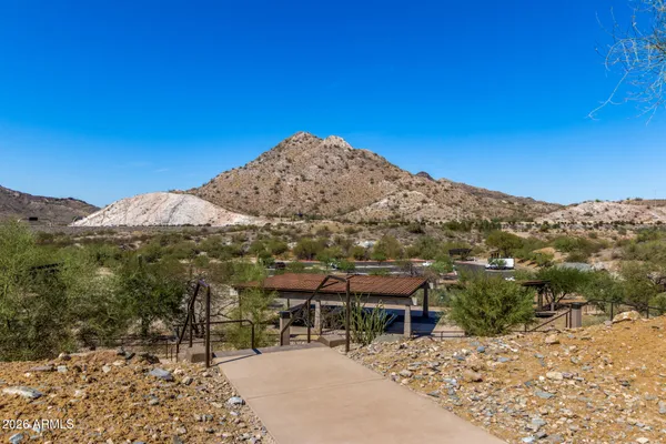 $739,000 | 1930 East Linger Lane, Phoenix, AZ 85020