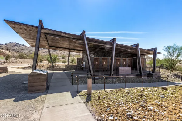 $739,000 | 1930 East Linger Lane, Phoenix, AZ 85020