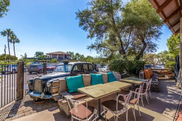 $739,000 | 1930 East Linger Lane, Phoenix, AZ 85020