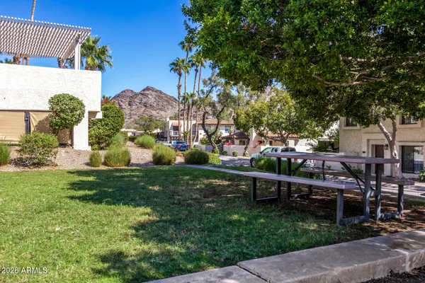 $739,000 | 1930 East Linger Lane, Phoenix, AZ 85020