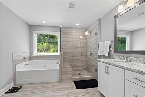 $675,000 | 540 Glen Abbey Circle, Mableton, GA 30126