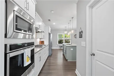 $675,000 | 540 Glen Abbey Circle, Mableton, GA 30126