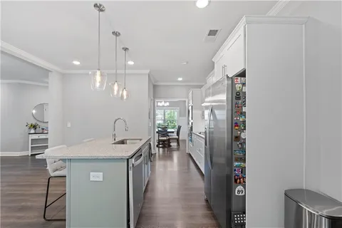 $675,000 | 540 Glen Abbey Circle, Mableton, GA 30126