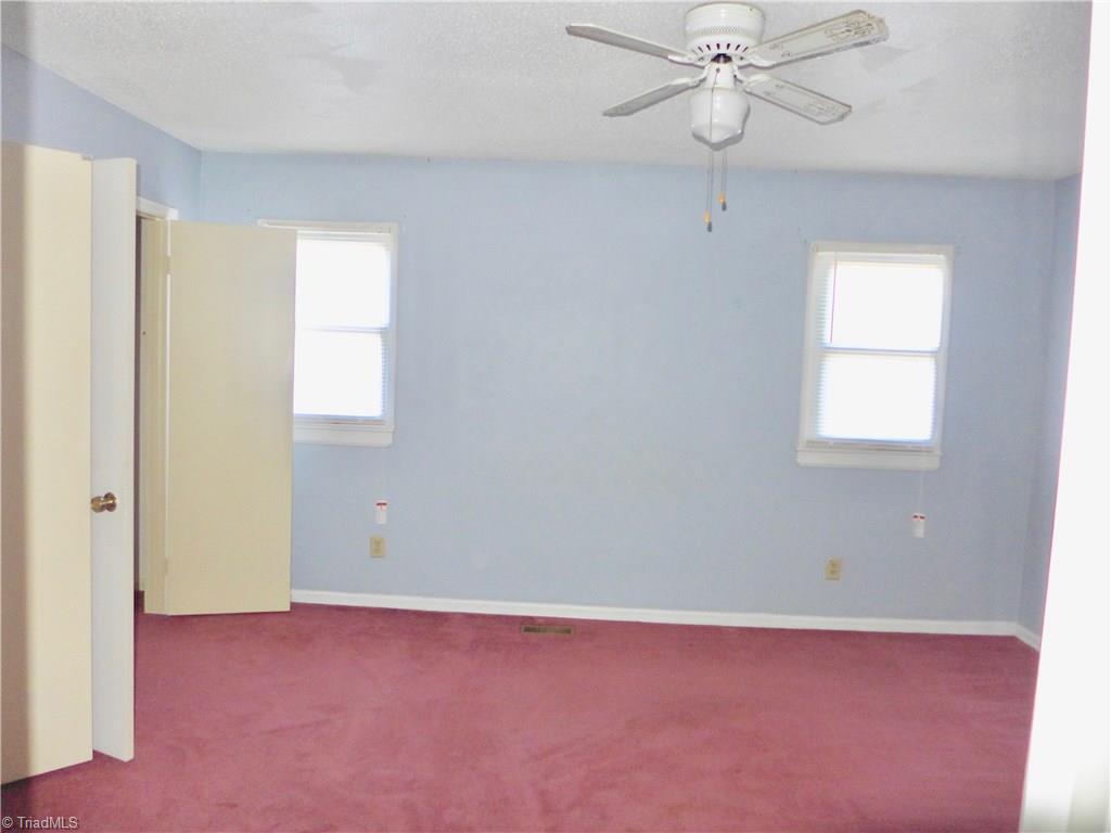 5747 Bramblegate Road, Unit F Greensboro, NC 27409 - Photo 8 of 14 Gallery Image 8