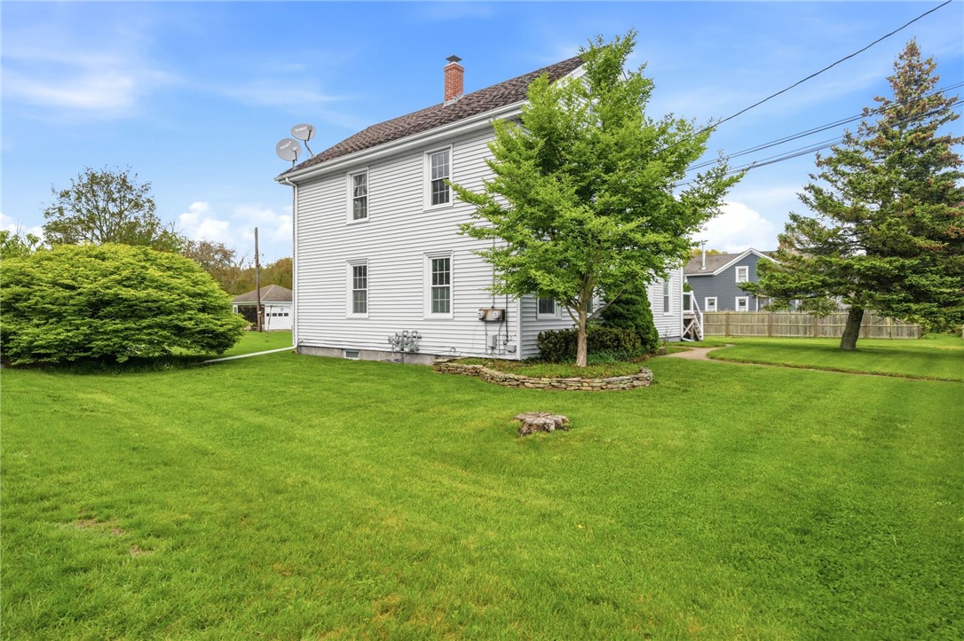 36 Ledward Avenue Westerly, RI 02891 - Photo 6 of 49