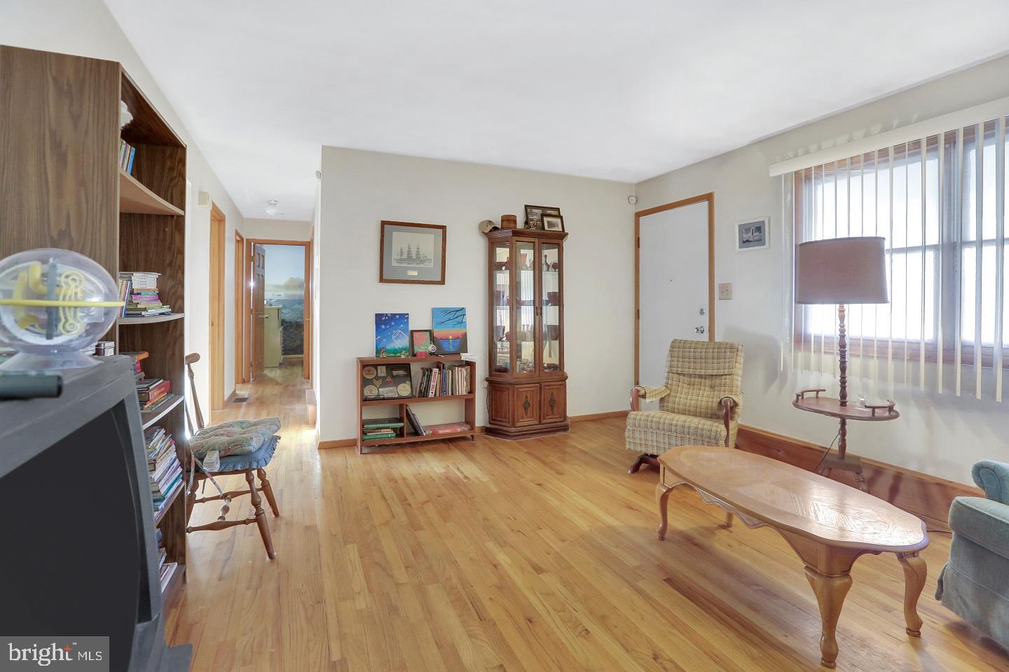 7551 Davids Road Harrisburg, PA 17111 - Photo 5 of 29