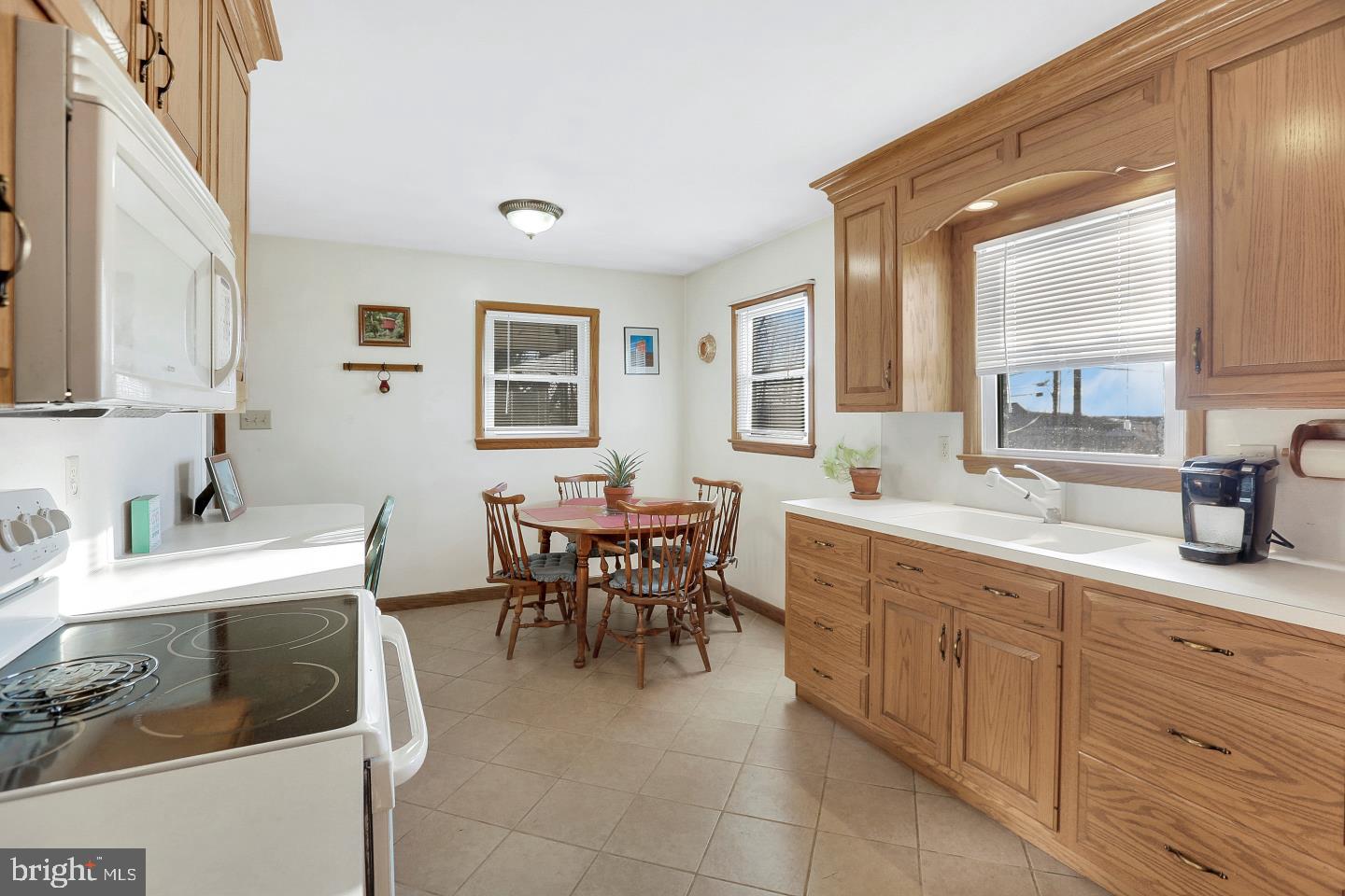 7551 Davids Road Harrisburg, PA 17111 - Photo 8 of 29