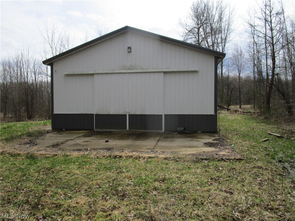 4381 Higley Road Rome, OH 44085 - Photo 13 of 41