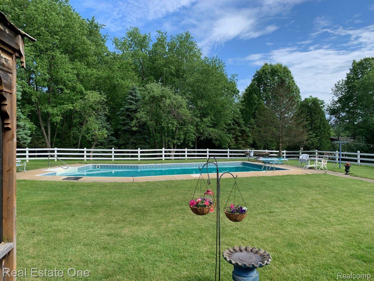 11260 Hartland Road Fenton, MI 48430 - Photo 7 of 73 2022 June pool open summer pic.