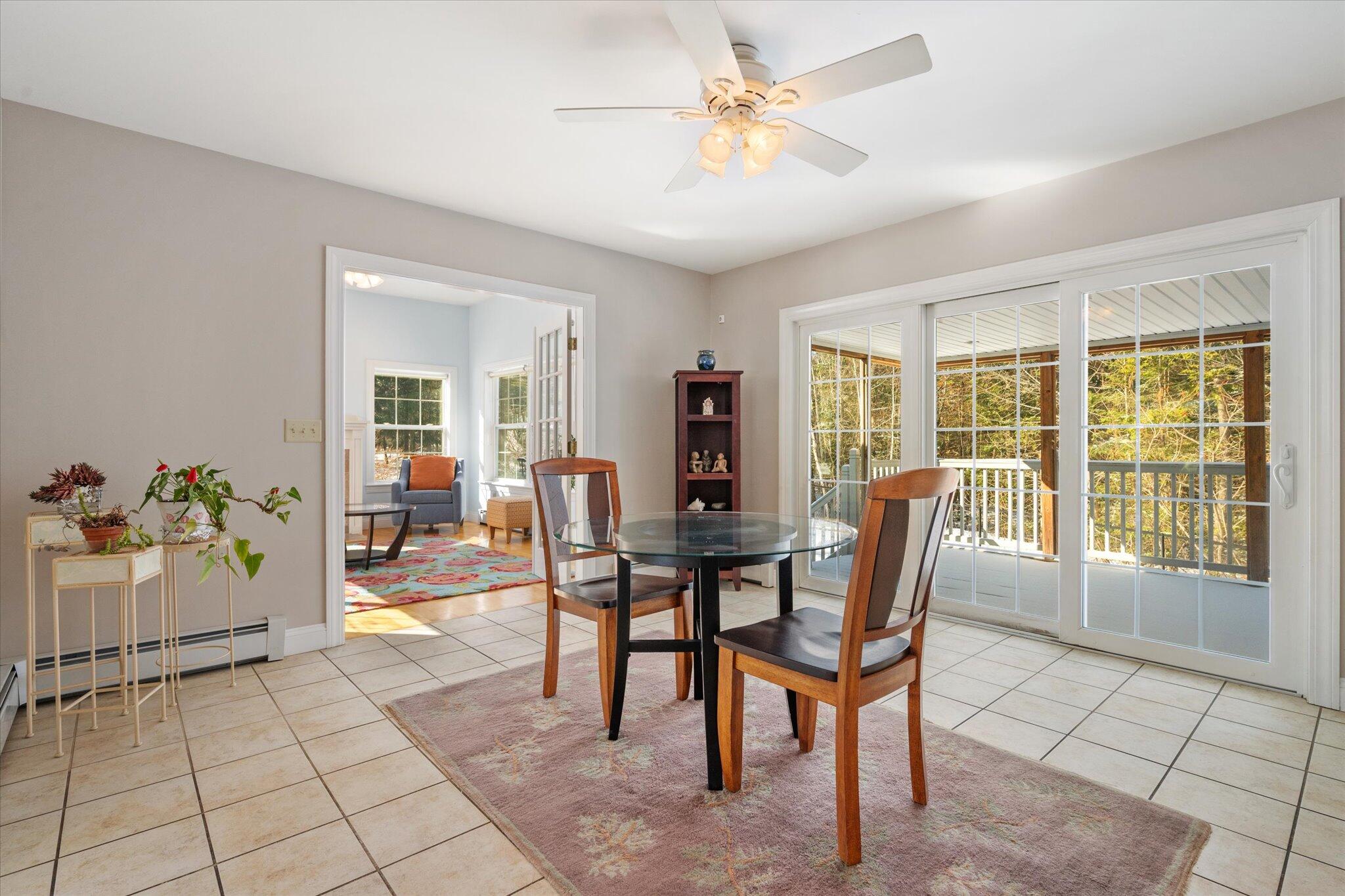 19 Crestview Drive Orono, ME 04473 - Photo 21 of 70 21-Informal Dining