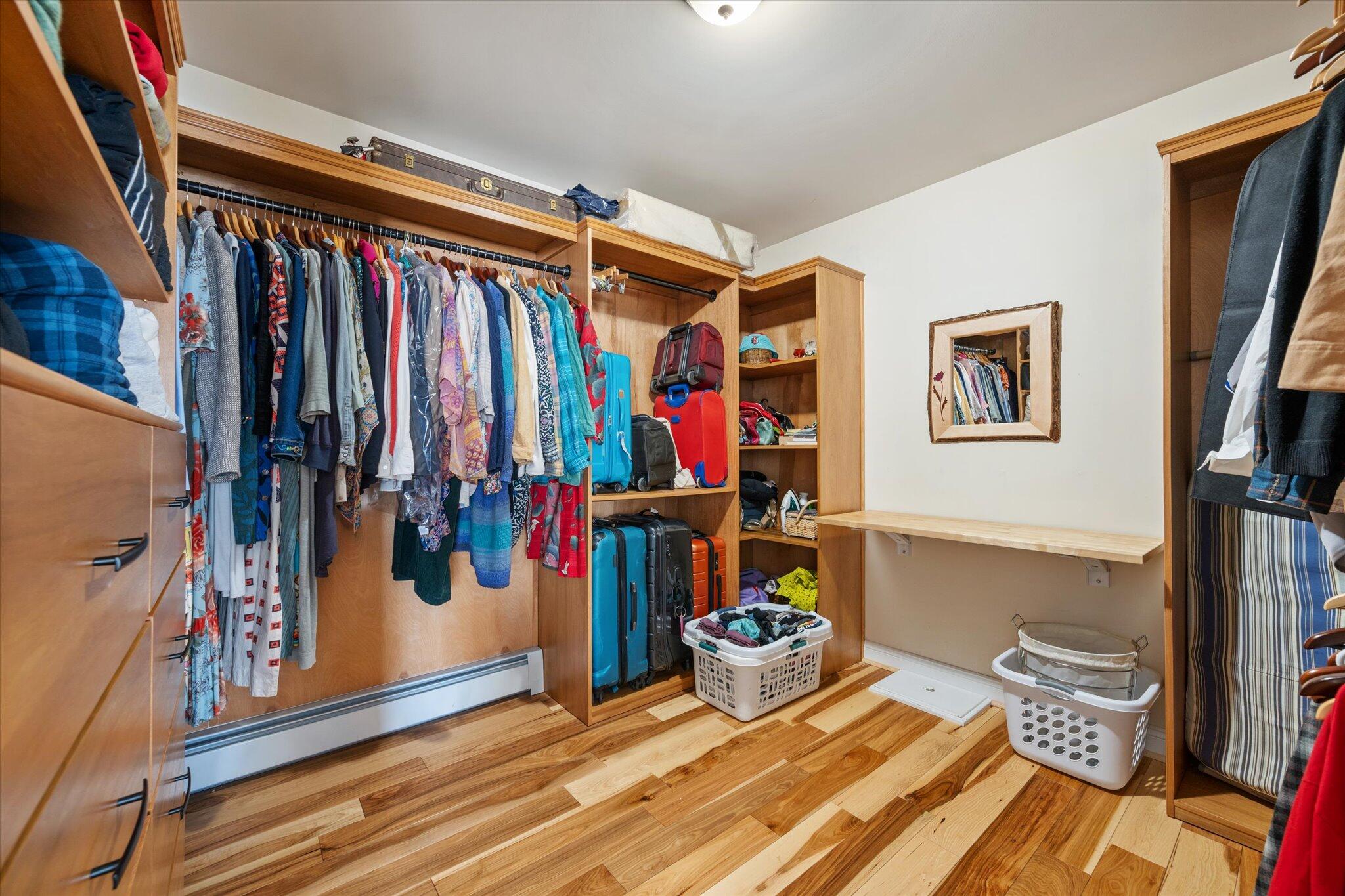 19 Crestview Drive Orono, ME 04473 - Photo 37 of 70 47-Primary Walk-In-Closet