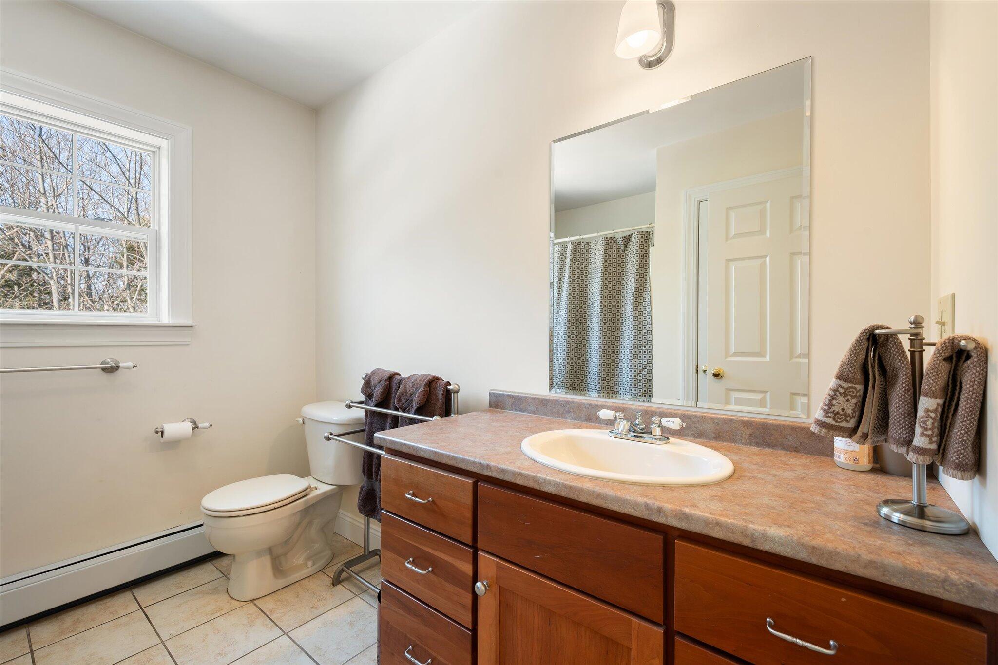 19 Crestview Drive Orono, ME 04473 - Photo 52 of 70 61-Bathroom 3