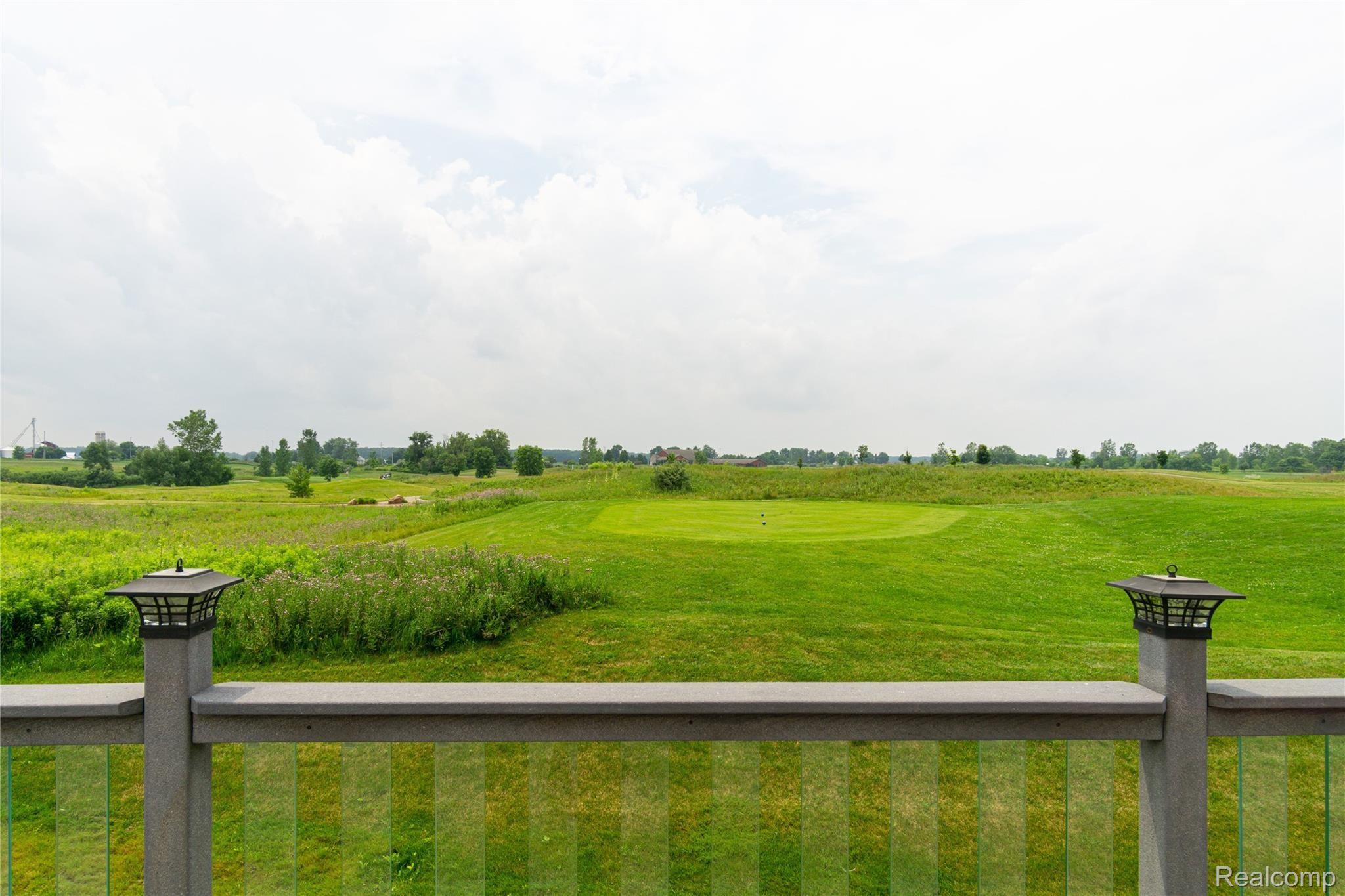 9066 Copper Ridge Circle Davison, MI 48423 - Photo 47 of 51 Exteriors 28.jpg