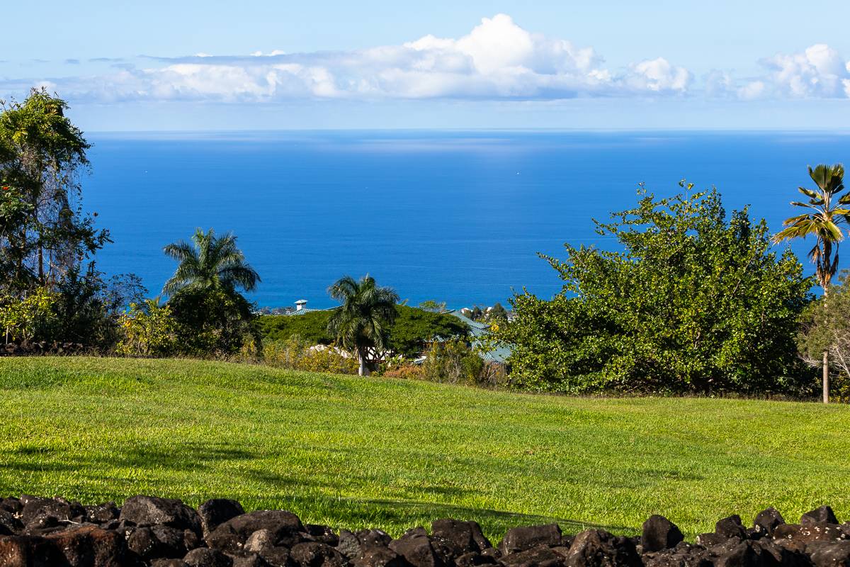 75-5641 Hienaloli Road Holualoa, HI 96725 - Photo 10 of 16 a view of a field with an outdoor space