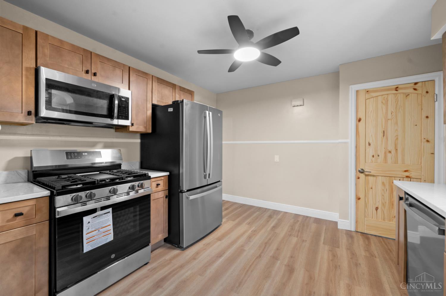 6838 Roe Street Cincinnati, OH 45227 - Photo 10 of 28 Gallery Image 10