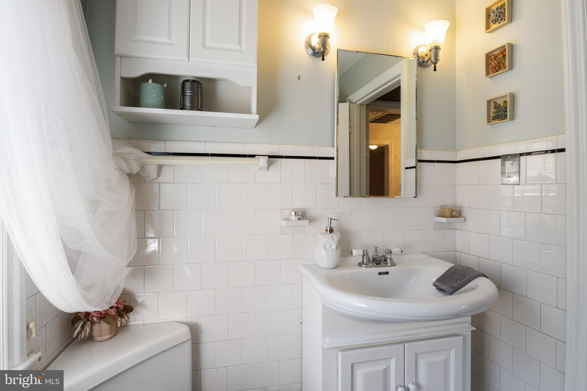 4128 Westview Road Baltimore, MD 21218 - Photo 18 of 37 Full Bath