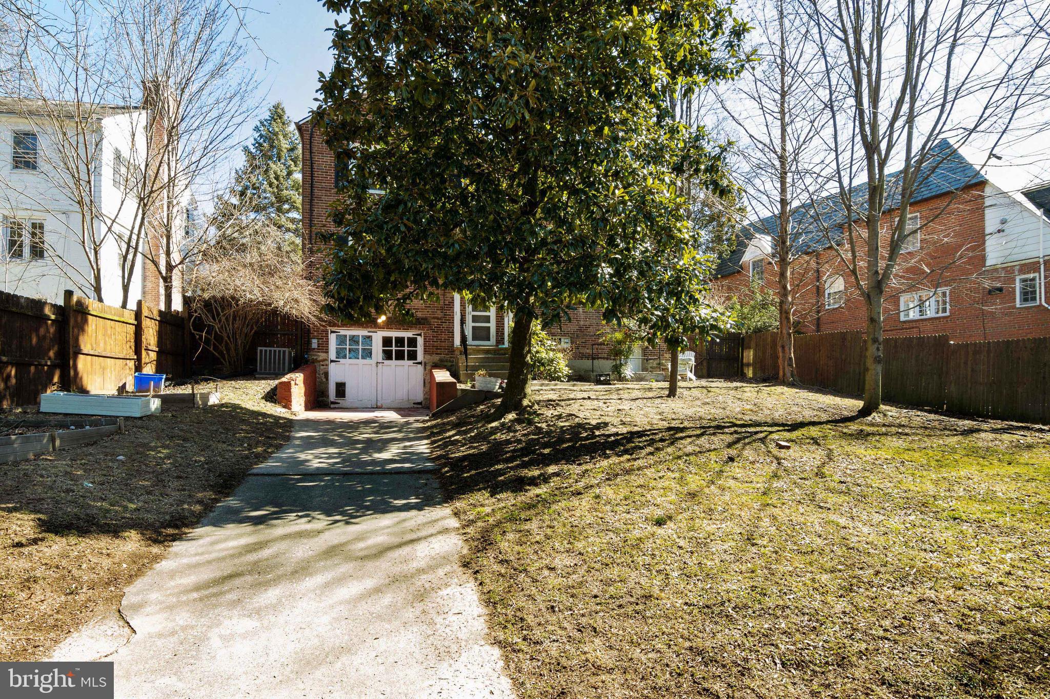 4128 Westview Road Baltimore, MD 21218 - Photo 31 of 37 Exterior Rear