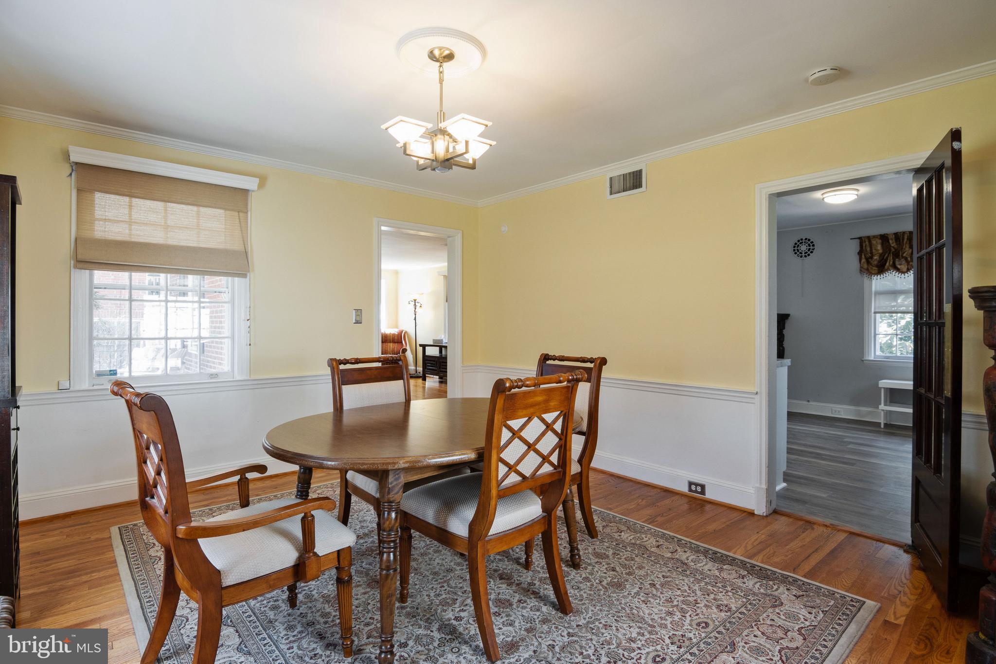 4128 Westview Road Baltimore, MD 21218 - Photo 10 of 37 Dining Room