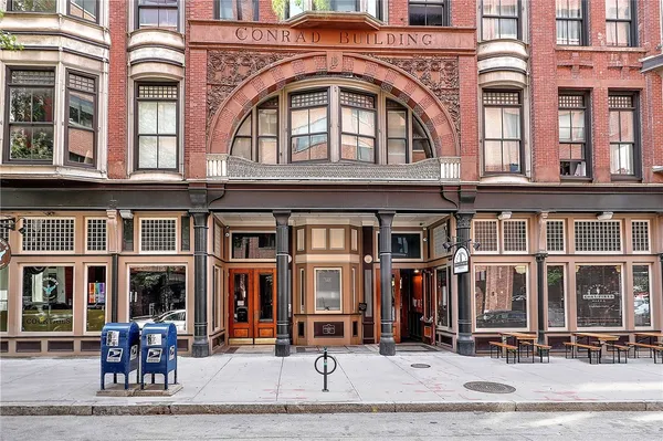 $375,000 | 385 Westminster Street, Unit 3E, Providence, RI 02903