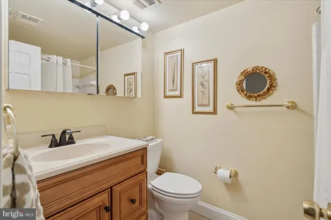 $424,000 | 601 Montgomery Avenue, Unit 204, Bryn Mawr, PA 19010