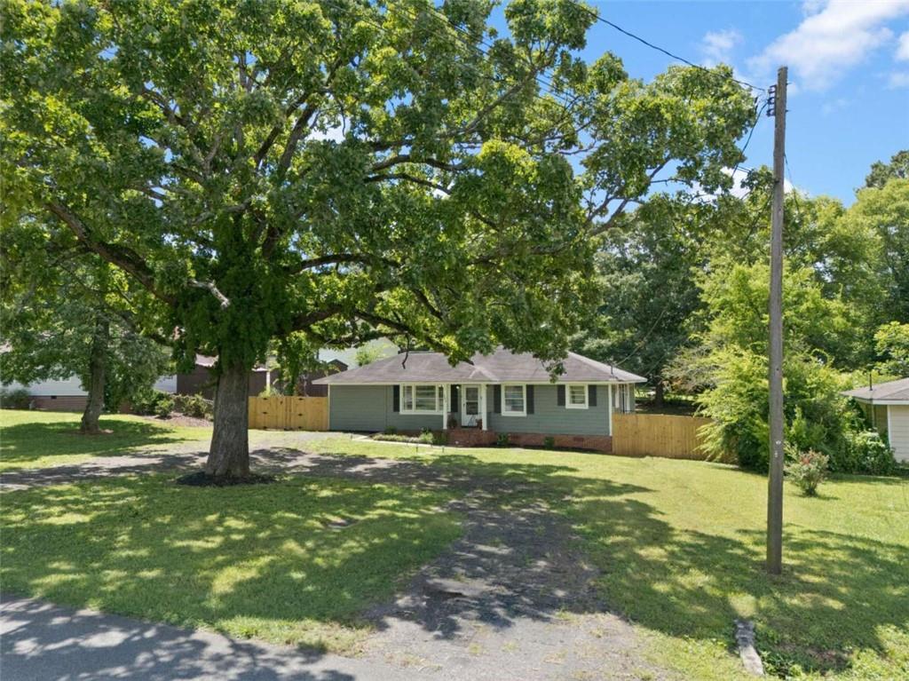 1306 Calhoun Avenue Northeast Rome, GA 30161 - Photo 2 of 35