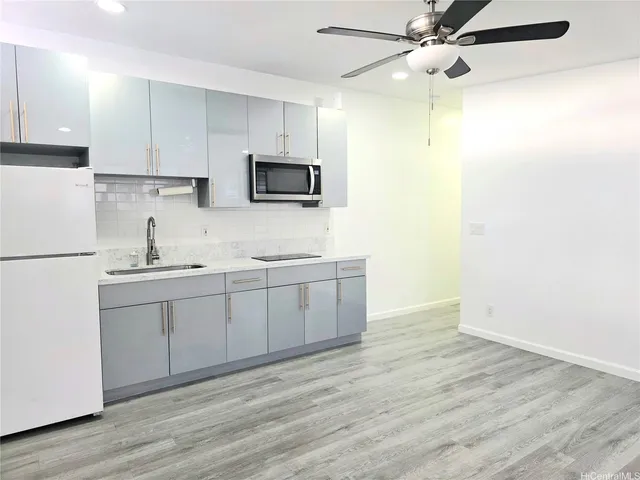 $2,300 | 92-364 Laahaina Place, Unit 3, Kapolei, HI 96707