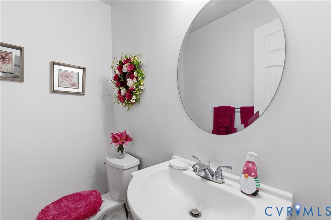 4512 Forrestal Road Chester, VA 23831 - Photo 26 of 47