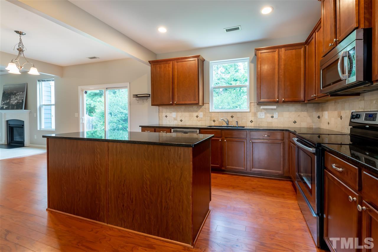 419 Glenview Lane Durham, NC 27703 - Photo 16 of 29