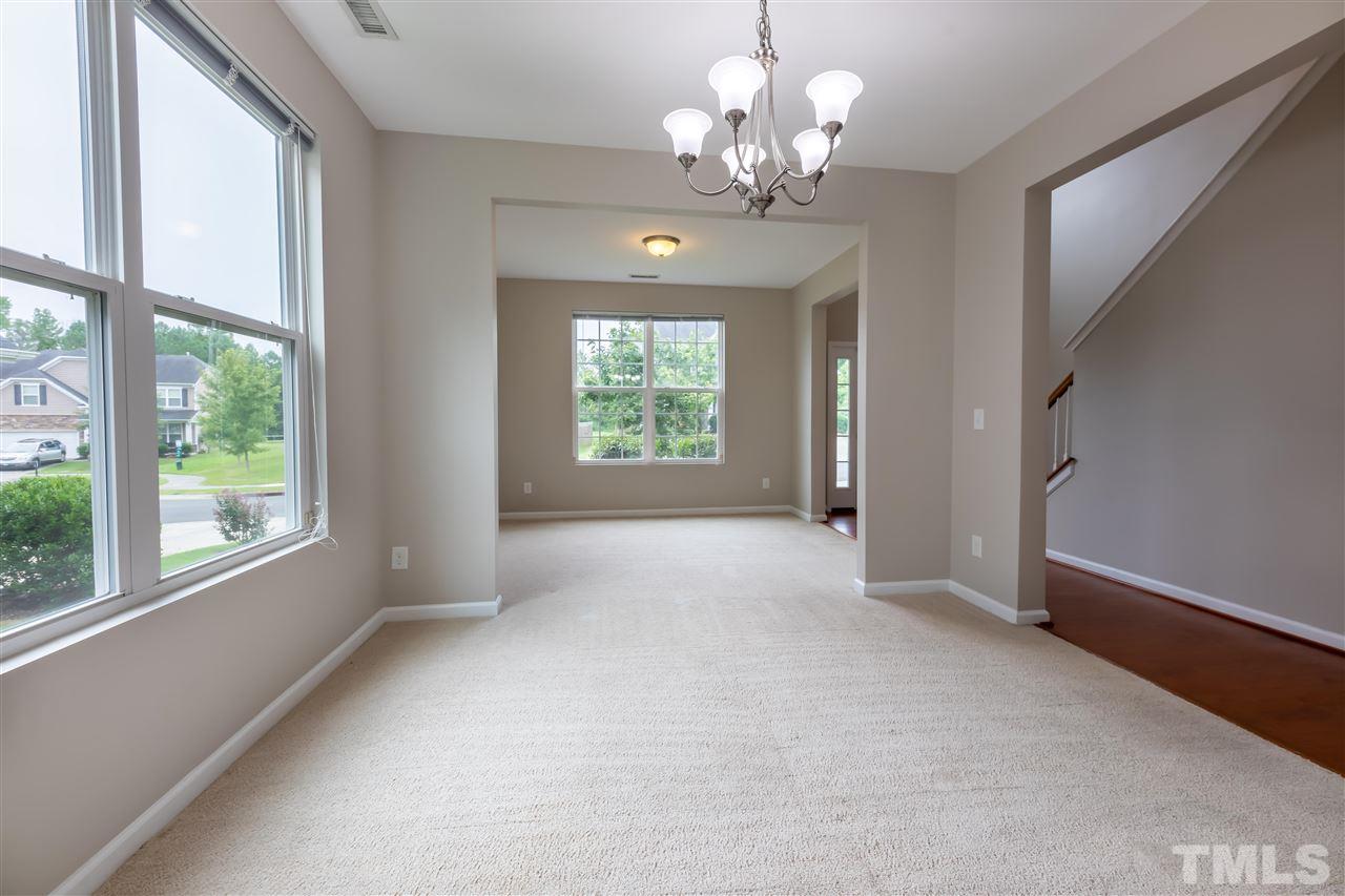 419 Glenview Lane Durham, NC 27703 - Photo 10 of 29