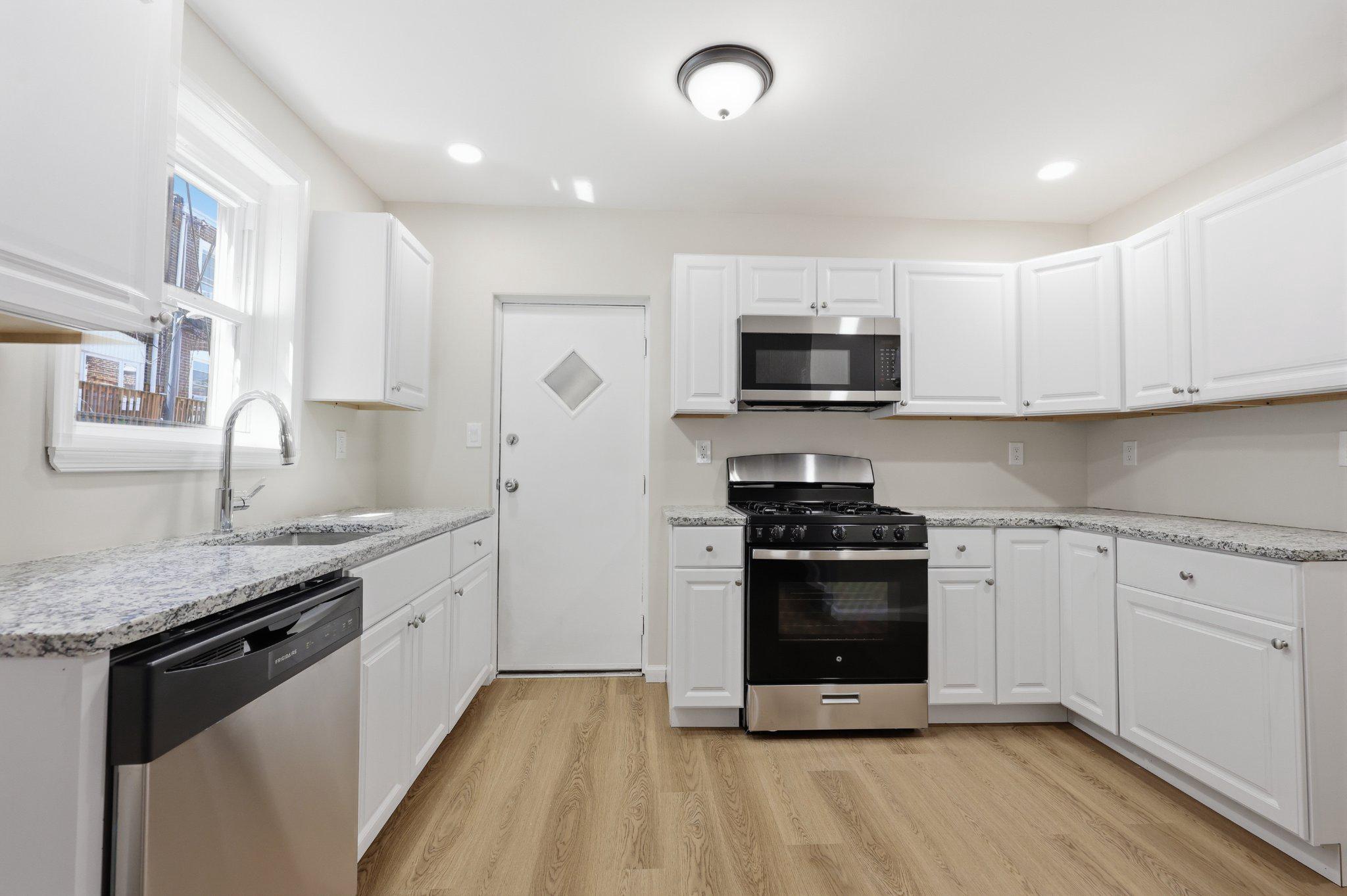 4022 Mitchell Street Philadelphia, PA 19128 - Photo 11 of 30