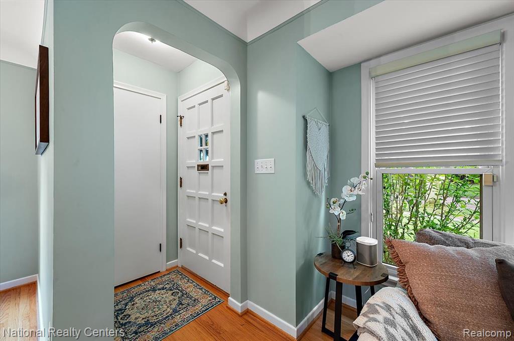 3002 Bamlet Road Royal Oak, MI 48073 - Photo 16 of 79 Gallery Image 16