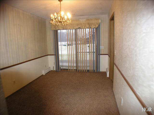 10010 West Albain Road Petersburg, MI 49270 - Photo 5 of 12 dining room