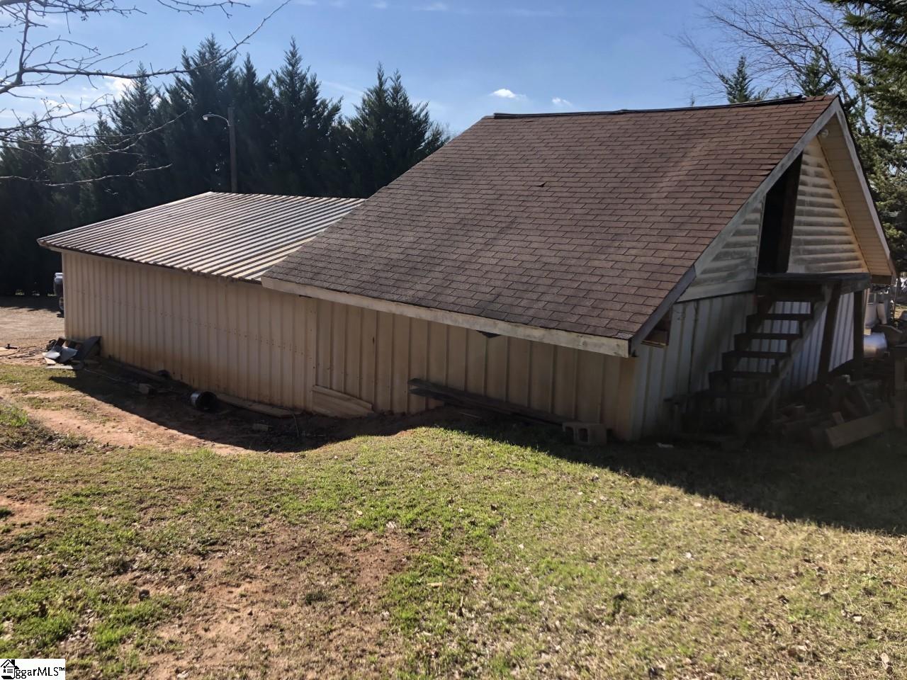 225 Hayes Road Pickens, SC 29671 - Photo 28 of 33