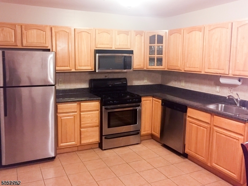 56 Ferguson Street, Unit 3E Newark, NJ 07105 - Photo 2 of 18